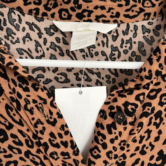H&M Leopard Button-Up Crop Top, NWT - Picture 4 of 6